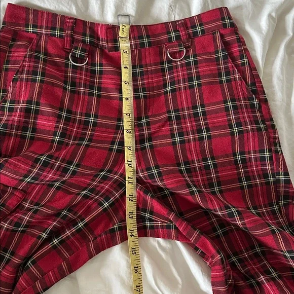 Hot Topic Red Plaid Cargo Jogger Pants 7 - Picture 6 of 7